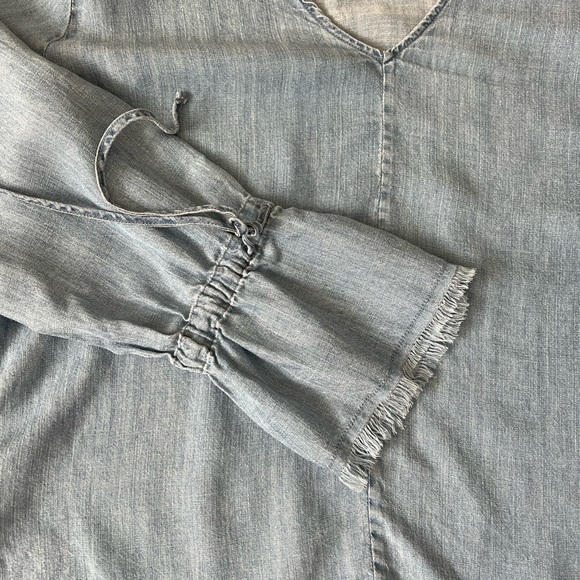 Rails Zimi chambray denim frayed tie sleeve top small - Picture 8 of 11